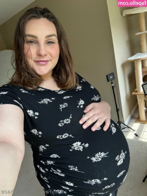 ryliehaze - will be responding to all messages tomorrow morning 🥹♥️