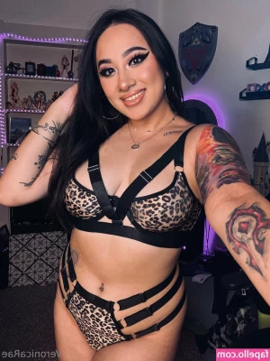 VeronicaRae - I love red thongs