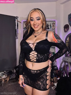 VeronicaRae - Late Night Snack Livestream - 2023 - R  Date: 2/19/2023 Weight: 351