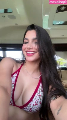 Valeria Carruyo [ valeria-carruyo ] - My asshole is so tight 🥵️ I love to feel my ass getting