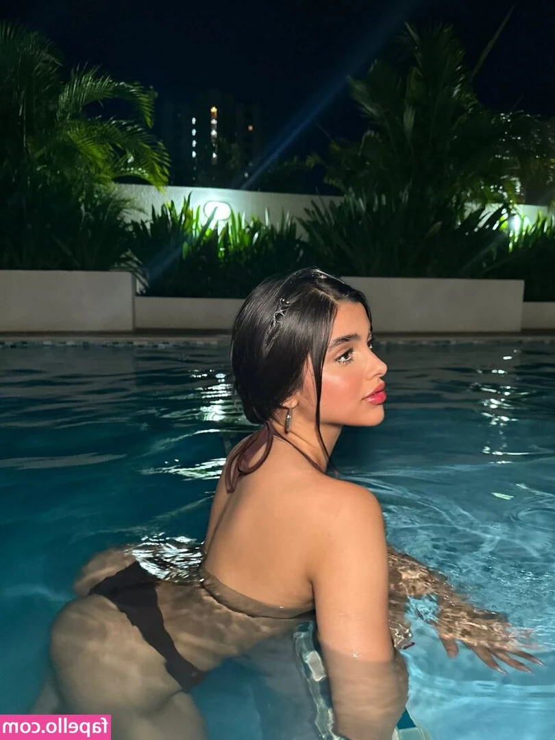 Valeria Carruyo [ valeria-carruyo ] - I ve been so horny  I can t stop fucking myself