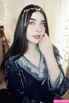Angelika Seleznova [ angelika-seleznova ] - What do you prefer as next video