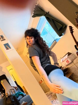 thatgirlsedona - I have bras and used panties for sale right now. DM for those