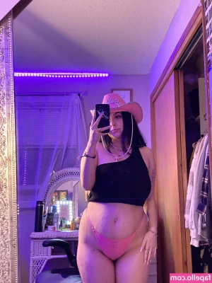 BigBittyLexie - Soooo here's something fun: I'm anal training partly because The