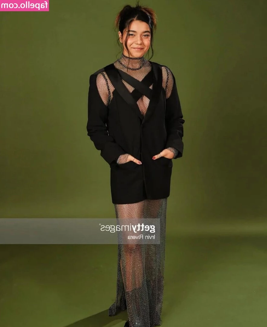 Iman Vellani [ iman-vellani ] - Goodnight guys ready to have fun