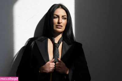 Sonya Deville [ sonya-deville ] - Who likes handcuffs