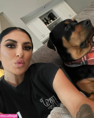 Sonya Deville [ sonya-deville ] - Just like this Sir