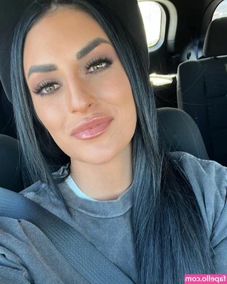 Sonya Deville [ sonya-deville ] - HAPPY DAY!! LET ME HELP YOU CUM! It would be an honor...and a