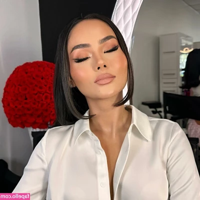 Elaine Kim [ elaine-kim ] - Fuckkkkkkk  It feels insanely good to squirt this much  Comment where