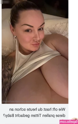 Anna Schmidt [ anna-schmidt-15 ] - Froze my ass off for this video  But enjoy my tiddies and spread