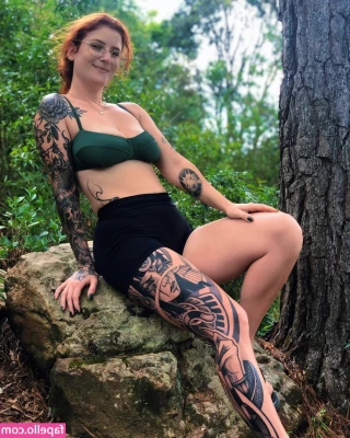 A Ruiva [ a-ruiva ] - Hello  Well heres my first ever post on OnlyFans  Hope you enjoy it