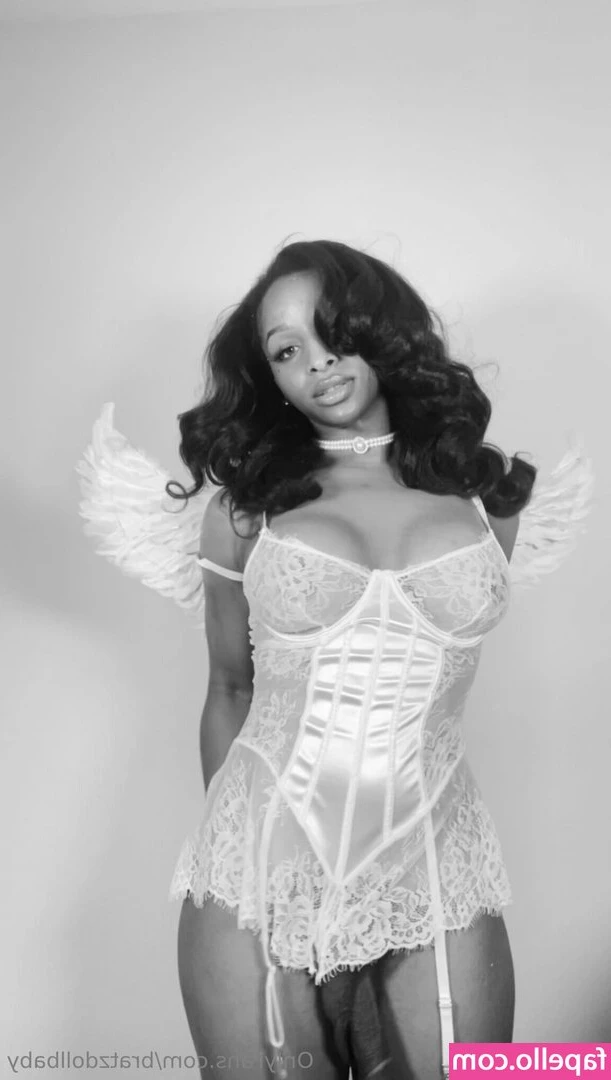 bratzdollbaby - Tell me your deepest fantasy, lets play it out in our messages babes!
