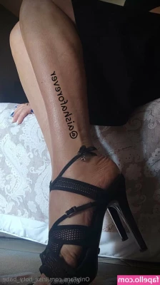 irisx_hoty_babe [ irisx-hoty-babe ] - Hi hi 🤭