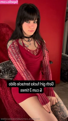 sabrinaalexisfree - Remember I have loads premade content to buy 👀 just send me a