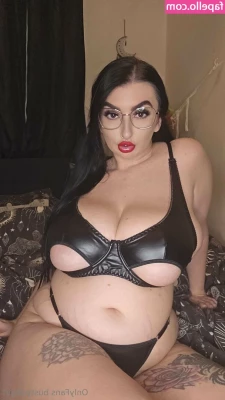 bustyaltgirl - Bum day 💋