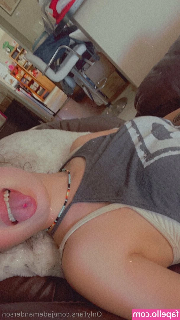 jademanderson - I want to be teased so badly with some hot and heavy foreplay