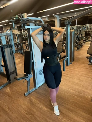 Bruna Butterfly [ bruna-butterfly ] - first one is milky juggs milky way titty fuck in your dms ;)