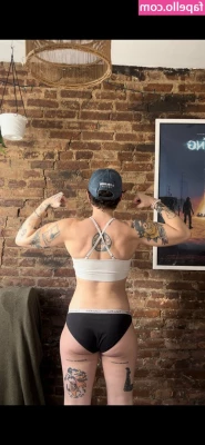 Alyssa Mercante [ alyssa-mercante ] - Doing a sale on custom videos all night  Message me ASAP