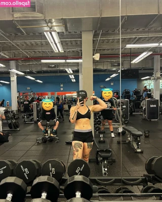 Alyssa Mercante [ alyssa-mercante ] - Striptease for you  what would you do if you saw me and I danced for