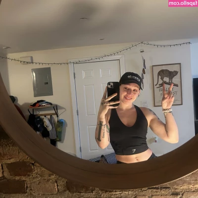 Alyssa Mercante [ alyssa-mercante ] - Do you wanna stretch my tight little hole?
