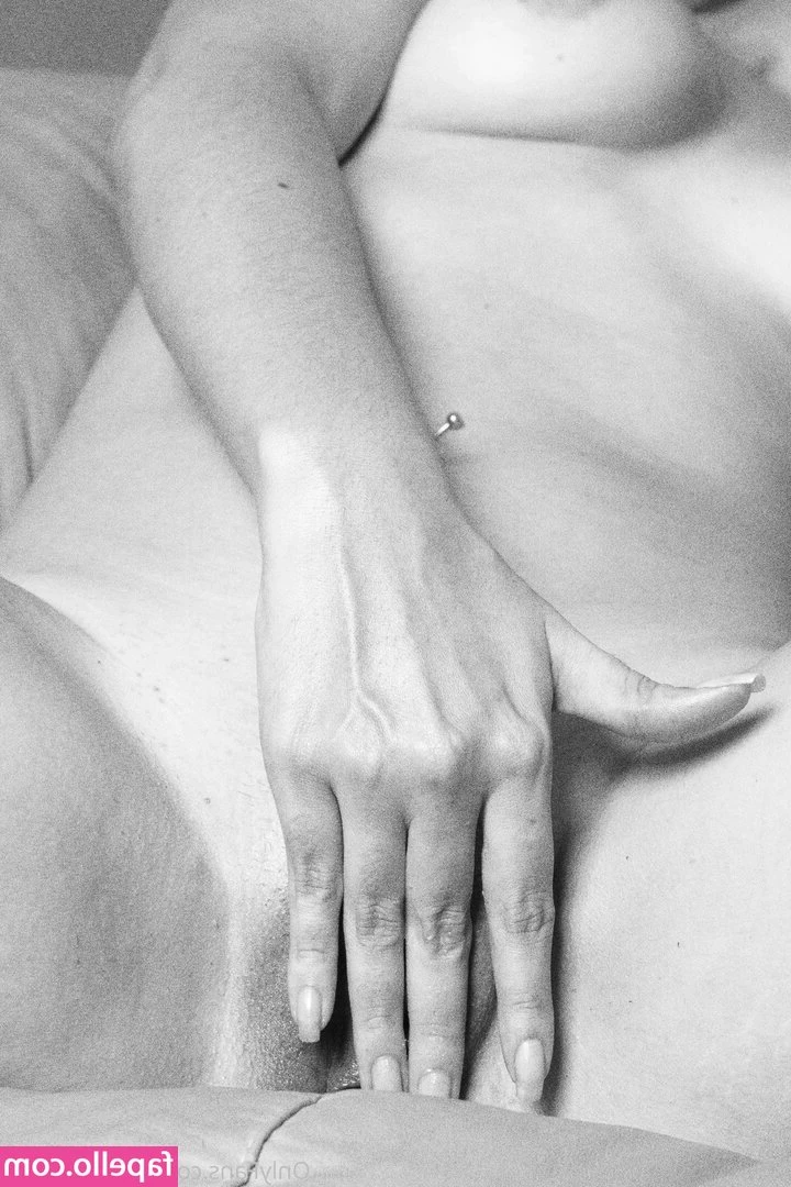 nakedsouls - eat me baby 😈