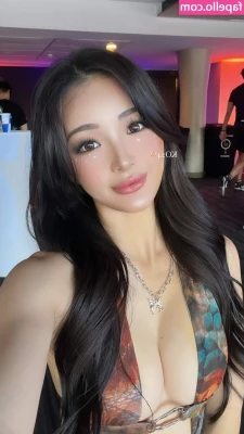 Suzu - My asssssss and titty