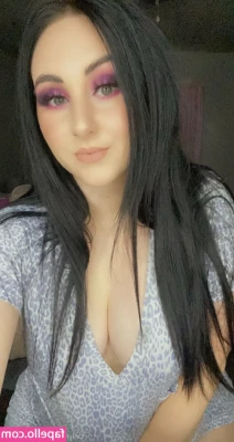 ilovedanidarko - getting ready for tonight