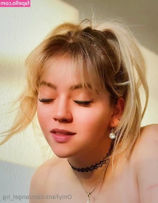 angel_ng__ [ angel-ng ] - I like to share all my friends so when @dev_tylerxxx came to visit I