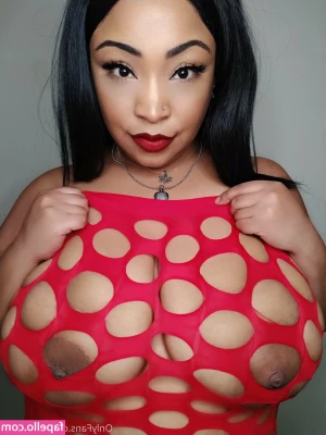  [ kurvykary ] - (1-5) and awayyyy we go!!  red from head to toe! I loveee the way